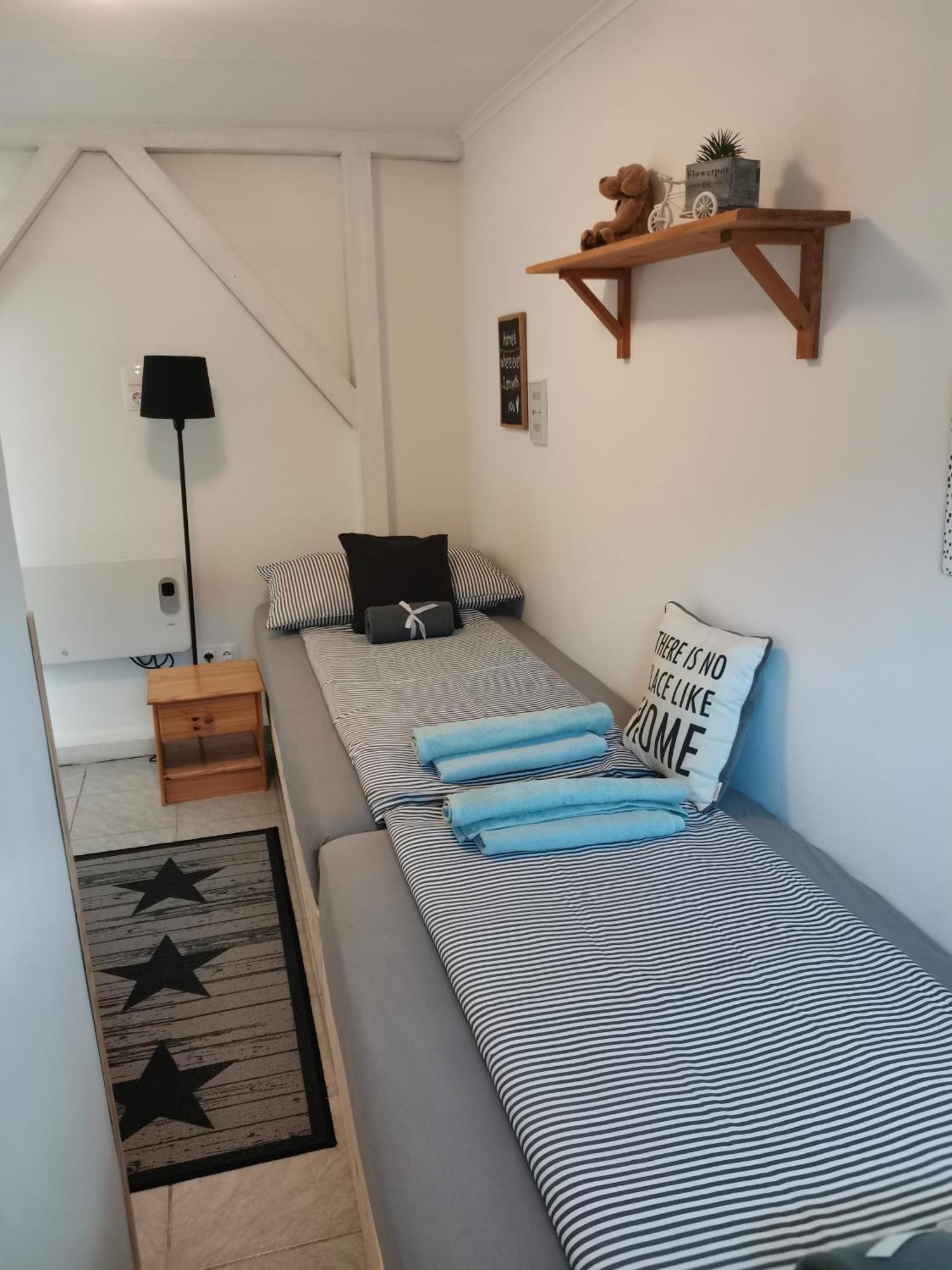 אגר Apartman Rose מראה חיצוני תמונה